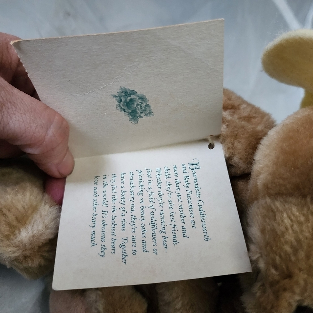 NWT Vintage Hallmark Bearnadette Cuddlesworth & Baby Fuzzmore Plush Stuffed New - Picture 10 of 12